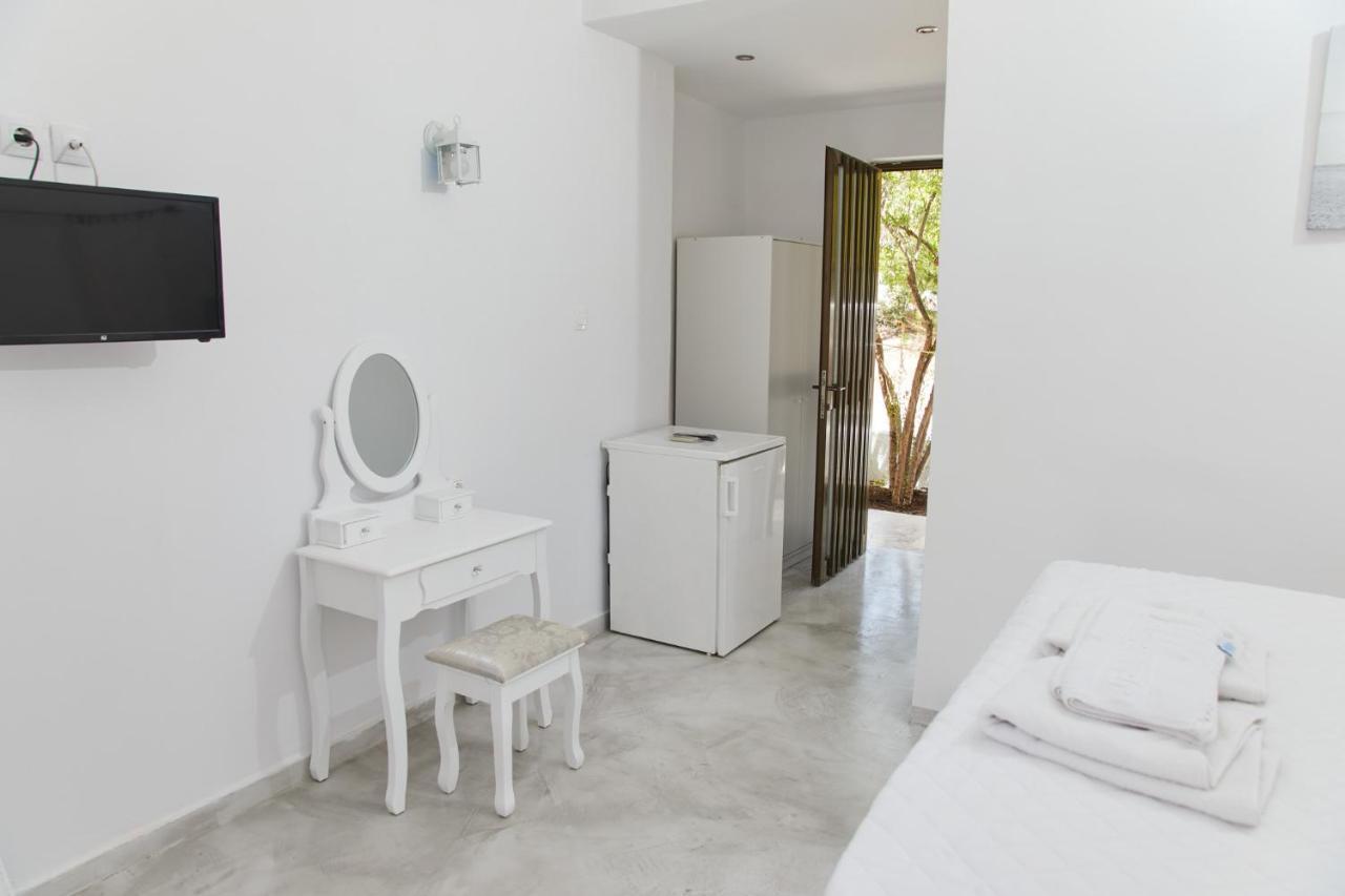 Agia Marina Golden Star Praxitelous公寓 外观 照片