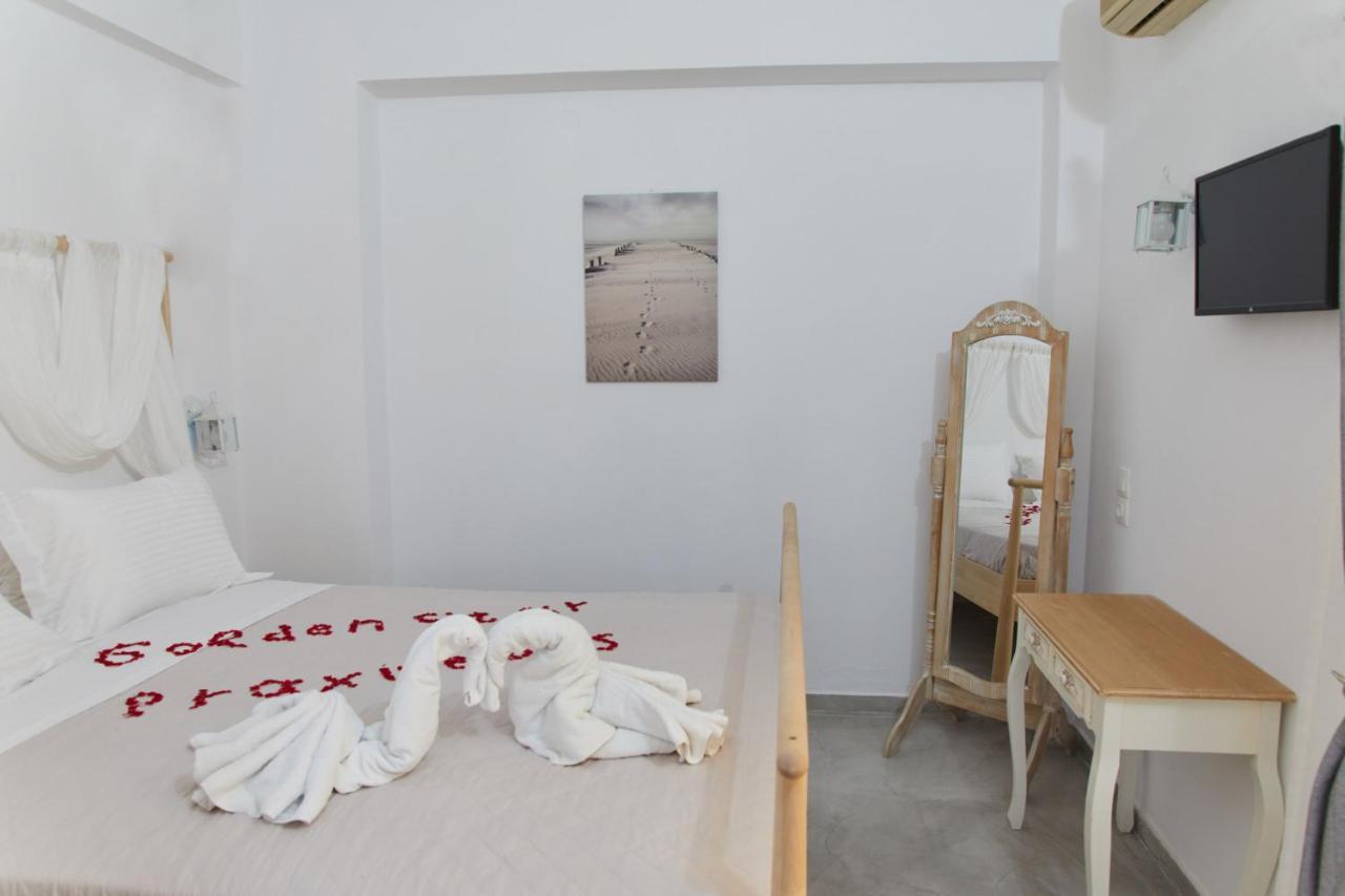 Agia Marina Golden Star Praxitelous公寓 外观 照片