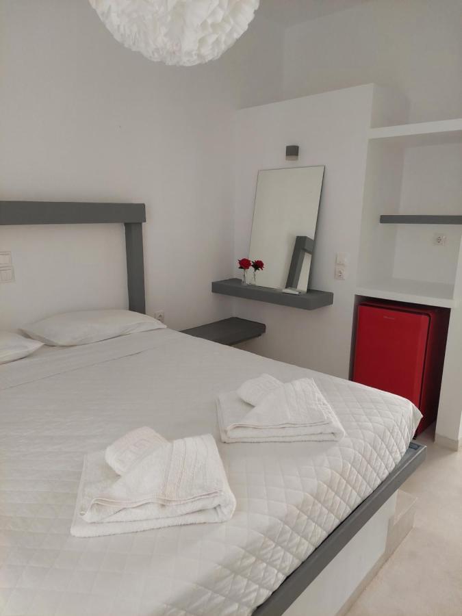 Agia Marina Golden Star Praxitelous公寓 外观 照片