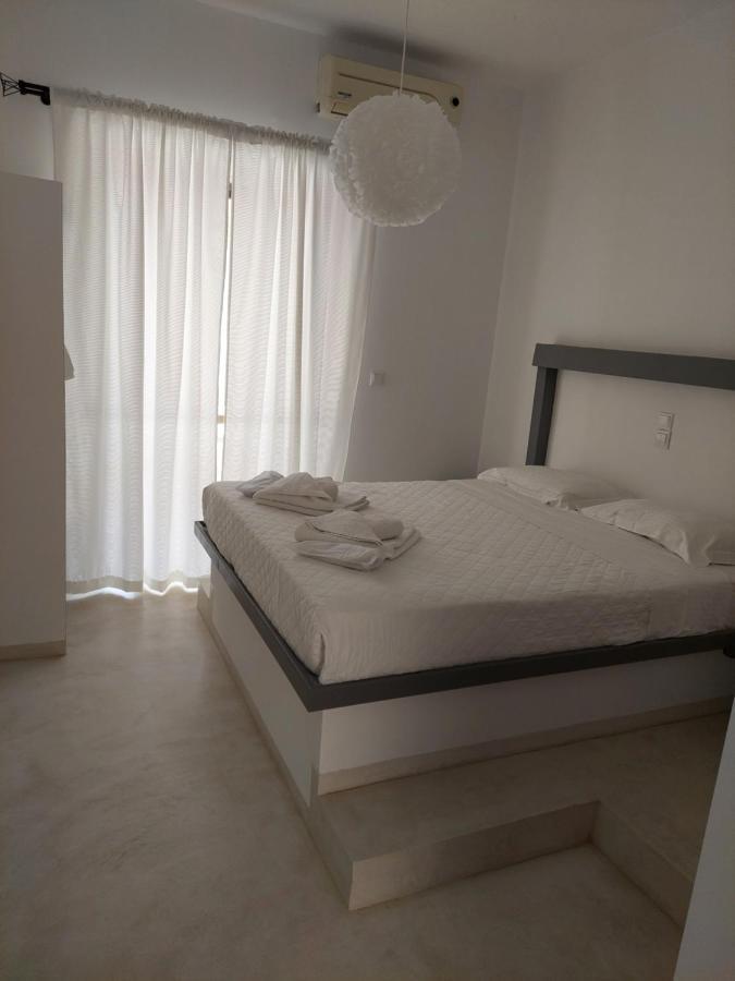 Agia Marina Golden Star Praxitelous公寓 外观 照片
