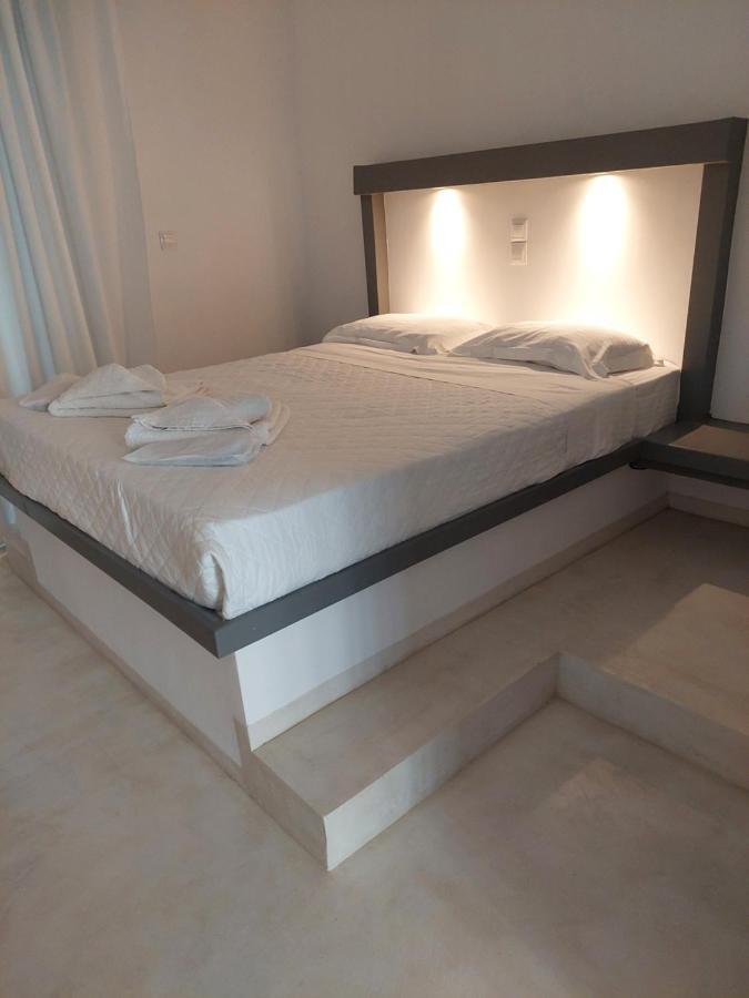 Agia Marina Golden Star Praxitelous公寓 外观 照片