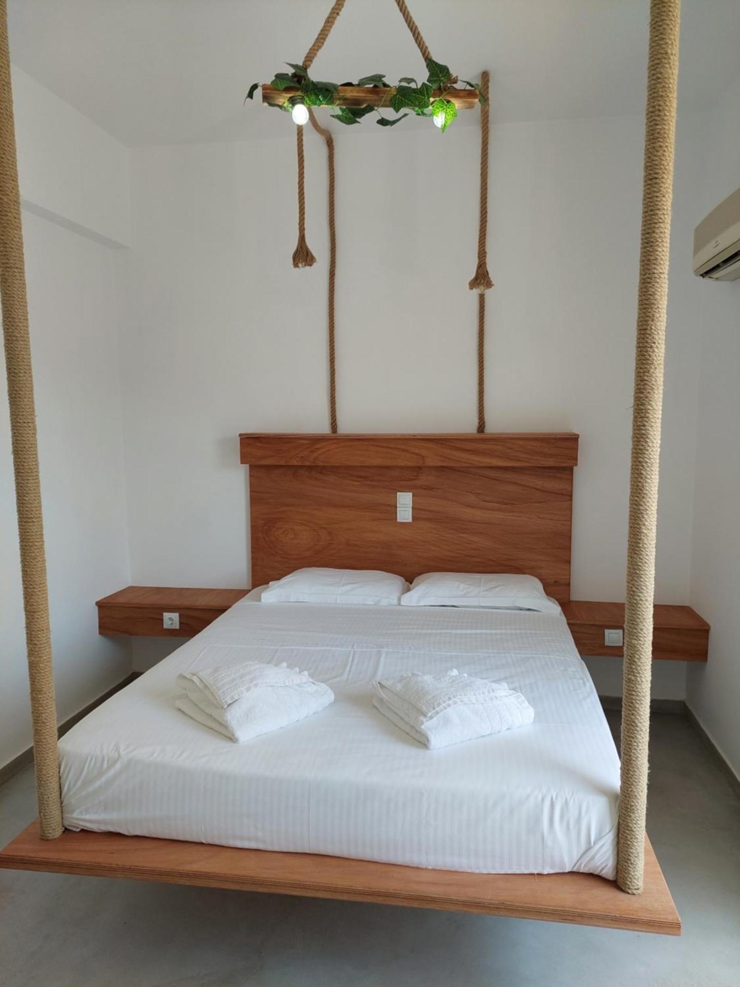 Agia Marina Golden Star Praxitelous公寓 外观 照片