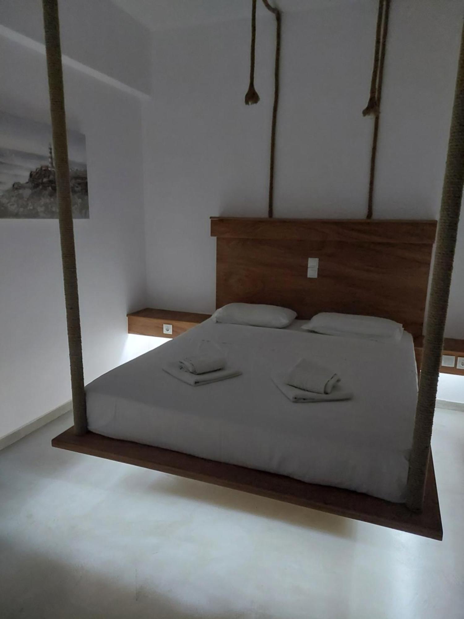 Agia Marina Golden Star Praxitelous公寓 外观 照片
