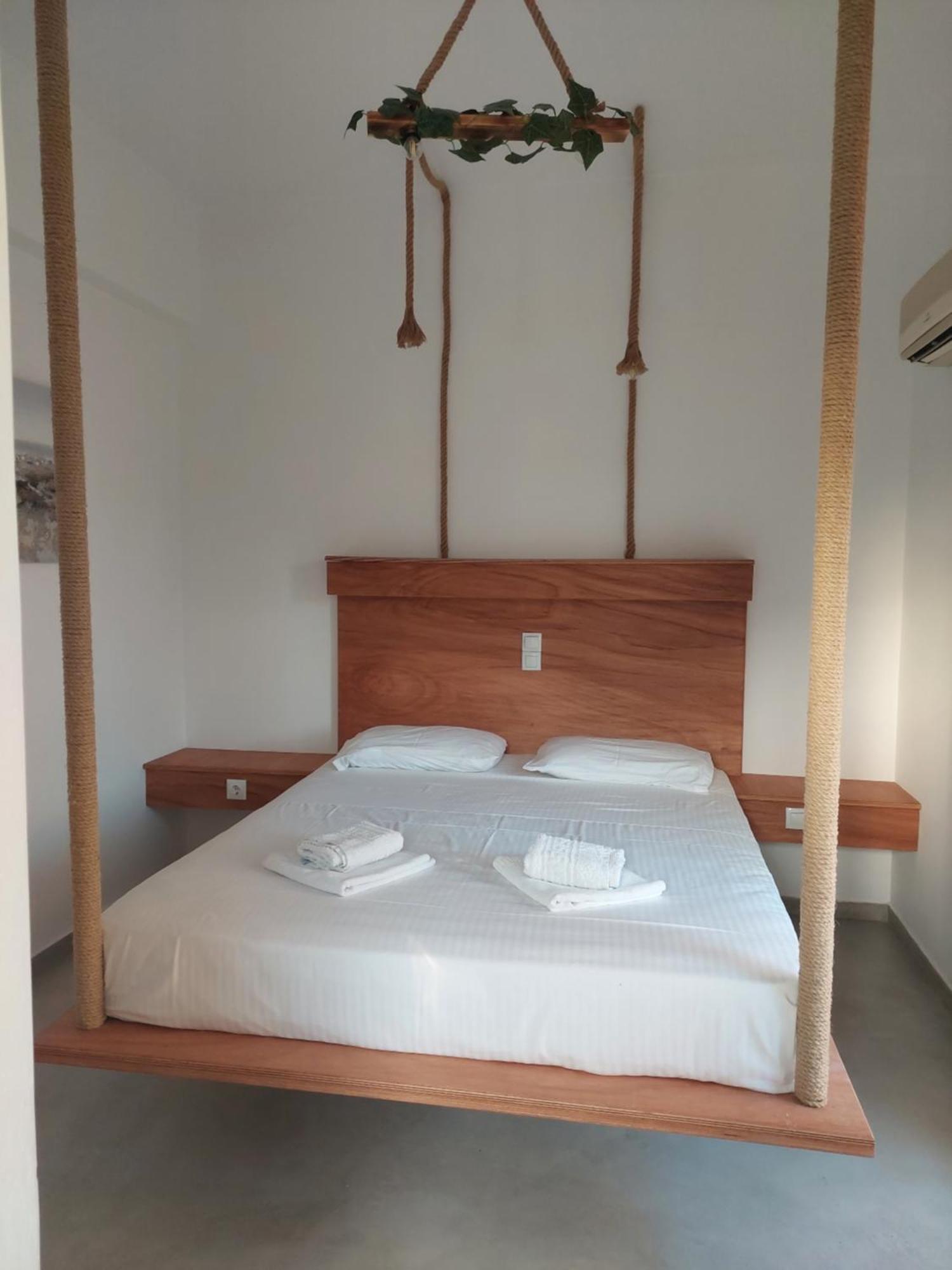 Agia Marina Golden Star Praxitelous公寓 外观 照片